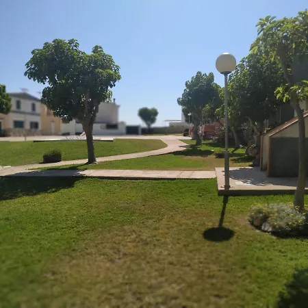 Apartamento Con Piscina, Cala En Blanes Ciutadella 公寓 *