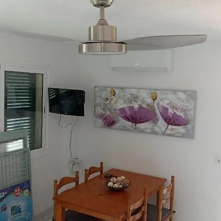 Apartamento Con Piscina, Cala En Blanes Ciutadella